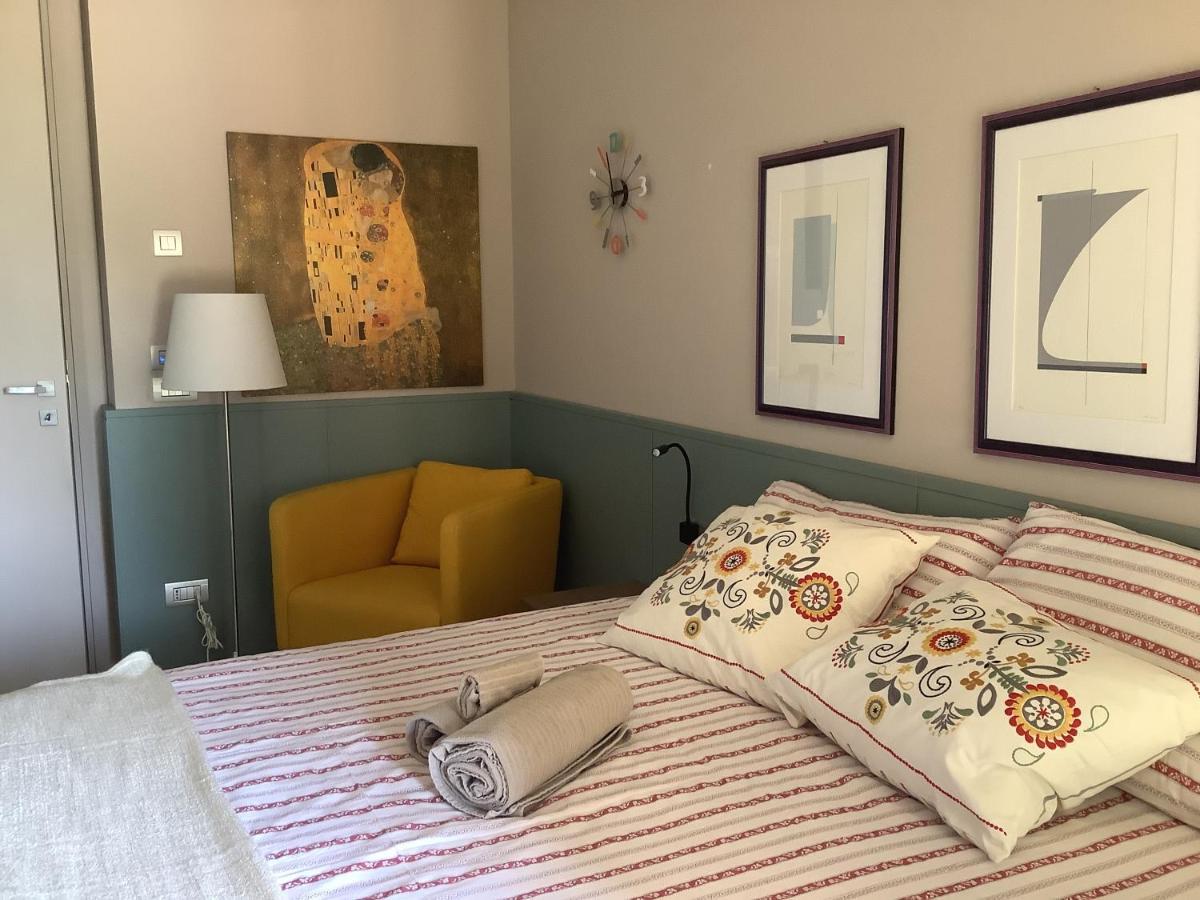 B&B La Casa Di Angela クザーゴ エクステリア 写真